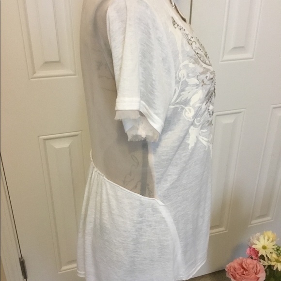 Miss Me Raw Hem Sheer Peplum Back Embellished Tee - Picture 6 of 6